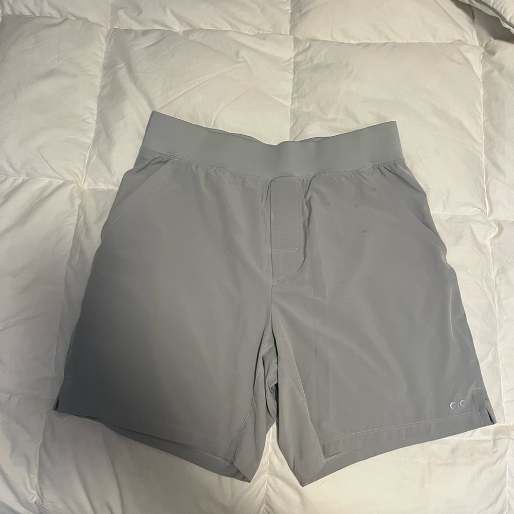 Alo Yoga 7” Repetition shorts titanium